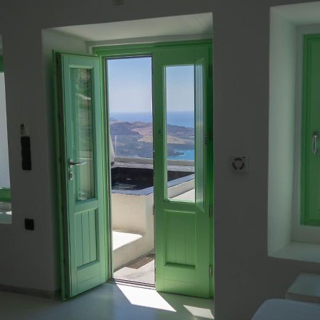 Maximilian Caldera Suites Fira  Extérieur photo