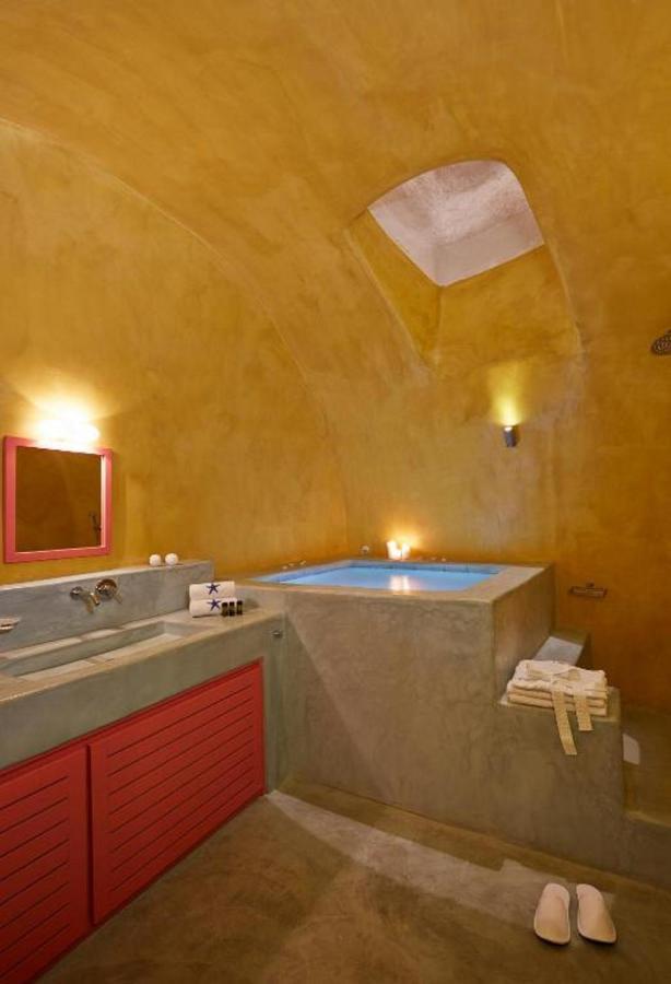 Maximilian Caldera Suites Fira  Extérieur photo