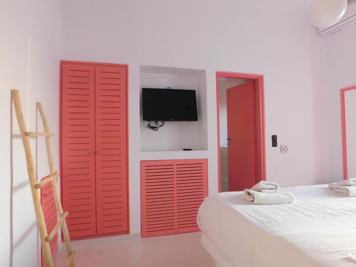 Maximilian Caldera Suites Fira  Extérieur photo